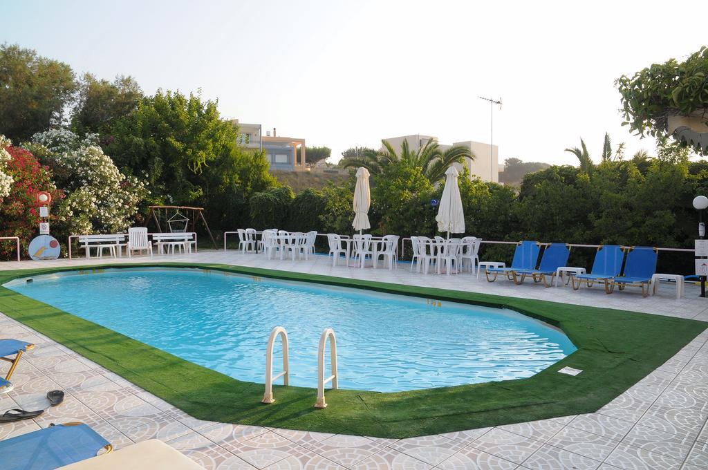 Stalós Alkion Hotel מראה חיצוני תמונה